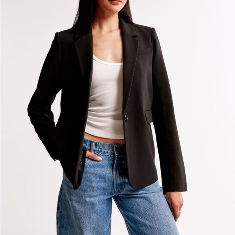 NWT Abercrombie & Fitch Classic Suiting Blazer Black Size small